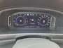 Volkswagen Tiguan Allspace 1.5 TSI Highline R-line, 7-Persoons, Panoramadak, Trekhaak, Lederen bekleding, Stoel/Stuur verwarming,