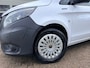 Mercedes-Benz eVito 112 66 kWh Snelladen SoH 97,6 % L2 Lang - Camera - 3 Zits - Betimmerd