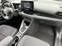 Toyota Yaris 1.5 Hybrid Dynamic | Carplay | LED koplampen | Licht metalen velgen | Keyless entry |
