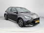 Toyota Yaris 1.5 Hybrid Dynamic | Carplay | LED koplampen | Licht metalen velgen | Keyless entry |