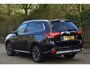 Mitsubishi Outlander 2.0 PHEV Premium 203PK 4WD | NL-Auto | Camera | Trekhaak | Carplay | Standkachel | Keyless | Stoel- & stuurverwarming | Allweathers | LED / Xenon