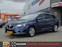 Renault Megane | Grijs kenteken | Verhoogde laadruimte | Carplay | LM velgen |