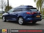 Renault Megane | Grijs kenteken | Verhoogde laadruimte | Carplay | LM velgen |