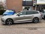 Volvo V60 2.0T 163PK B3 Hybrid R-Design + 19"/ Navi/ Clima/ Ad.Cruise/ Camera/ Winterpakket/ Full-LED/ NL auto