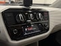 Volkswagen Up! 1.0 BMT up! beats Automaat 75 pk / Camera / PDC / Leder-alcantara bekleding
