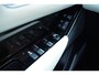 Land Rover Range Rover Velar 3.0 V6 AWD First Edition 300pk Panoramadak/Meridian/Trekhaak