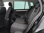 Volkswagen Golf Sportsvan 1.2 TSI Highline | Automaat | Adaptive Cruise | Stoelverwarming | Trekhaak | Navigatie | 18 inch LMV