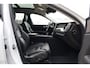Volvo XC60 2.0 T8 Plug-in hybrid AWD Plus Dark 455pk Panoramadak/HarmanKardon/360Camera