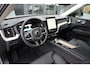 Volvo XC60 2.0 T8 FACELIFT Plug-in hybrid AWD Plus Dark 455pk Panoramadak/HarmanKardon/Trekhaak