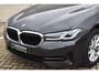 BMW 5-Serie Touring 520i Business Edition Plus | Pano | Leder | Harman & Kardon |