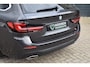 BMW 5-Serie Touring 520i Business Edition Plus | Pano | Leder | Harman & Kardon |