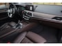 BMW 5-Serie M550i xDrive High Executive Aut. | Schuif-Kanteldak | Dealeronderhouden | Soft-Close | Nappa | Stoelventilatie | BTW