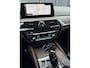 BMW 5-Serie M550i xDrive High Executive Aut. | Schuif-Kanteldak | Dealeronderhouden | Soft-Close | Nappa | Stoelventilatie | BTW