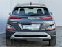 Hyundai Kona 1.6 GDI HEV Fashion Automaat / Dealer Onderhouden / Navigatie / Camera / Adaptieve Cruise / Stoel Verwarming / Stuurwiel Verwarming / DAB / Keyless / Krell Audio / 18'' LM Velgen /
