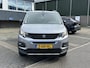 Peugeot e-Rifter EV GT 50 kWh VAN € 26.900,- VOOR € 24.440,- UW LENTEVOORDEEL € 2.460,-! | 3-FASE LADER SOH 100% | 10.000 KM UNIEKE KM-STAND | WINTERPACK | KEYLESS + KEYLESS GO | FULL OPTIONS | DIRECT LEVERBAAR | ONDERHOUD GEHAD | INCLUSIEF 12 MND BOVAG GARANTIE |
