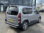 Peugeot e-Rifter EV GT 50 kWh VAN € 26.900,- VOOR € 24.440,- UW LENTEVOORDEEL € 2.460,-! | 3-FASE LADER SOH 100% | 10.000 KM UNIEKE KM-STAND | WINTERPACK | KEYLESS + KEYLESS GO | FULL OPTIONS | DIRECT LEVERBAAR | ONDERHOUD GEHAD | INCLUSIEF 12 MND BOVAG GARANTIE |