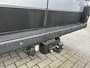 Peugeot Boxer 2.2 BlueHDi 140 PK L2H2 | 1e Eigenaarsauto met slechts 16.600 KM | 3-Zits | Trekhaak 2500 KG | Zakelijk BPM Vrij | Camera | Parkeersensoren | Airco | Laadruimte Betimmering | Cruise Control | Apple Carplay & Android Auto |