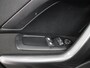 Peugeot 2008 1.2 PureTech Blue Lion AUTOMAAT l PANORAMADAK l APPLE & ANDROID CARPLAY l CRUISE l NAVIGATIE | DEALERONDERHOUDEN |