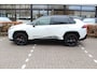 Toyota RAV4 2.5 Hybrid AWD Style Bi-Tone | Rijklaar | Parelmoer | Trekhaak | Apple/Android | Stoel-/stuurverw. | LED | El. achterklep | Dealer onderhouden | All season