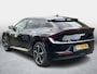 Kia EV6 Plus Advanced AWD 77.4 kWh SoH 97% / Fabrieksgarantie / Schuif-Kanteldak / Adaptive Cruise / Stoelverwarming & Ventilatie / Camera / Carplay / Memory / Leder / Warmtepomp / 3 Fase / Achterbank Verwarming / Navigatie / DAB / Climate Control / 1e Eigenaar / Full LED /