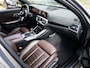 BMW 3-Serie Touring 320e xDrive Business Edition Plus 1e-Eig. & Dealer-Onderh. BOVAG-Garantie. NL-Auto.