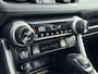 Toyota RAV4 2.5 Hybrid Style | Dodehoek detectie | Apple Carplay / Android Auto | Stoel-/stuurverwarming | Leder | Full LED | 360 camera | Keyless | Adaptive Cruise | Clima | 18 inch