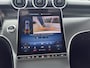 Mercedes-Benz GLC 300e 4MATIC Luxury Line Panoramadak / Burmester / Sfeerverlichting / Achteruitrijcamera / Stoelverwarming / Luchtvering /