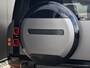 Land Rover Defender 110 2.0 P300e 110 X-Dynamic HSE l Matt Wrap l Schuif-/kantel Panorama dak l Black Pack l Treeplanken l Spoiler l Wheelcover l 23 Inch l