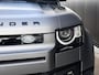 Land Rover Defender 110 2.0 P300e 110 X-Dynamic HSE l Matt Wrap l Schuif-/kantel Panorama dak l Black Pack l Treeplanken l Spoiler l Wheelcover l 20 Inch l