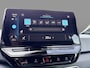 Volkswagen ID.3 Life 58 kWh Black Package / Apple & Android / 3 Fase Stoel en Stuurverwarming / Adaptive Cruise Control /