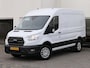 Ford Transit 350 2.0 TDCI L2H3 Trend | Trekhaak | Achteruitrijcamera | Apple-/Android Carplay | Stoelverwarming | Standkachel | Dodehoek detectie | Cruise Control | Airco | Opstaptrede