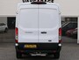 Ford Transit 350 2.0 TDCI L2H3 Trend | Trekhaak | Achteruitrijcamera | Apple-/Android Carplay | Stoelverwarming | Standkachel | Dodehoek detectie | Cruise Control | Airco | Opstaptrede