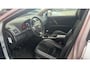 Toyota Avensis Wagon 2.0 D-4D Dynamic Business 1STE EIG / TREKHAAK / CAMERA / LEDER-ALCANTARA / STOELVERW / KEYLESS / NAVI / CLIMA / NL-AUTO