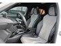 Peugeot e-2008 EV GT Pack 50 kWh | Pano | Camera | Stoelverwarming