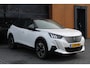 Peugeot e-2008 EV GT Pack 50 kWh | Pano | Camera | Stoelverwarming