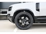 Land Rover Defender 110 2.0 P300e 110 Dynamic SE Edition