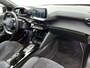 Peugeot e-2008 EV GT Pack 50 kWh 136pk Automaat | Navigatie | Adaptieve Cruise Control | Camera | LED | 18"LMV | Dodehoekdetectie | Keyless Entry/Start | Apple Carplay/Android Auto |
