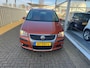Volkswagen Cross Touran 1.4 TSI | Airco | Cruise control | Elektrische ramen | Dakrails | APK tot 27-01-2027 |