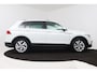 Volkswagen Tiguan 1.5 TSI Life Business (TREKHAAK, STOEL/STUUR VERWARMING, CRUISE ADAPTIEF, CAMERA, DIGITALE COCKPIT)