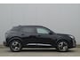 Peugeot e-2008 Allure Advantage | Advanced Active Safety Brake met camera en radar | Climate Control | Dashboard in zacht materiaal met carboneffect en hoogglans zwarte sierstrip
