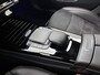 Mercedes-Benz A-klasse 250 e AMG Plug-In Hybride AMG Line | Night Pakket | Trekhaak | Stoelverwarming voor | Dodehoekassistent | Apple CarPlay. Inclusief 24 maanden MB Certified garantie voor Europa.