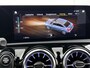 Mercedes-Benz A-klasse 250 e AMG Plug-In Hybride AMG Line | Night Pakket | Trekhaak | Stoelverwarming voor | Dodehoekassistent | Apple CarPlay. Inclusief 24 maanden MB Certified garantie voor Europa.