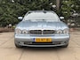 Jaguar XJ 3.0 V6 AUT I Schuifdak I Memory I Nette Auto I APK 3-2027