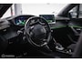 Peugeot 2008 1.2 PureTech GT | Panorama | Trekhaak | Camera | LED | Dealer OH | Nieuwe distributie | rijklaar |