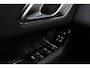 Land Rover Range Rover Velar 2.0 P400e AWD Dynamic SE PHEV Black Pack - Leder - Meridian Sound - Stoelverwarming