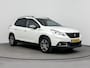 Peugeot 2008 1.2 110pk Blue Lion | Automaat | Parkeersensoren | Lichtmetalen velgen | Navigatie | Airco | Cruise control |