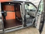 Ford Transit Custom 300 2.0 TDCI L2H1 Dubbele schuifdeur Airco Cruise control 3-Persoons Telefoonverbinding Navigatiesysteem Achterruitrij camera Parkeersensoren voor en achter Schuifdeur Euro 6