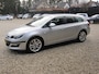 Opel Astra Sports Tourer 1.4 Turbo Cosmo zeer mooi en lux met trekhaak apk 04-07-2026