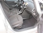 Opel Astra Sports Tourer 1.4 Turbo Cosmo zeer mooi en lux met trekhaak apk 04-07-2026