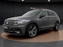 Volkswagen Tiguan 1.5 TSI R-line | Pano Dak | Trekhaak | 360 Camera | ACC | Elek. Achterklep | Stoelverwarming | 19" |